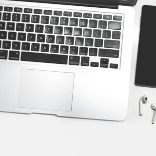 Laptop mẫu